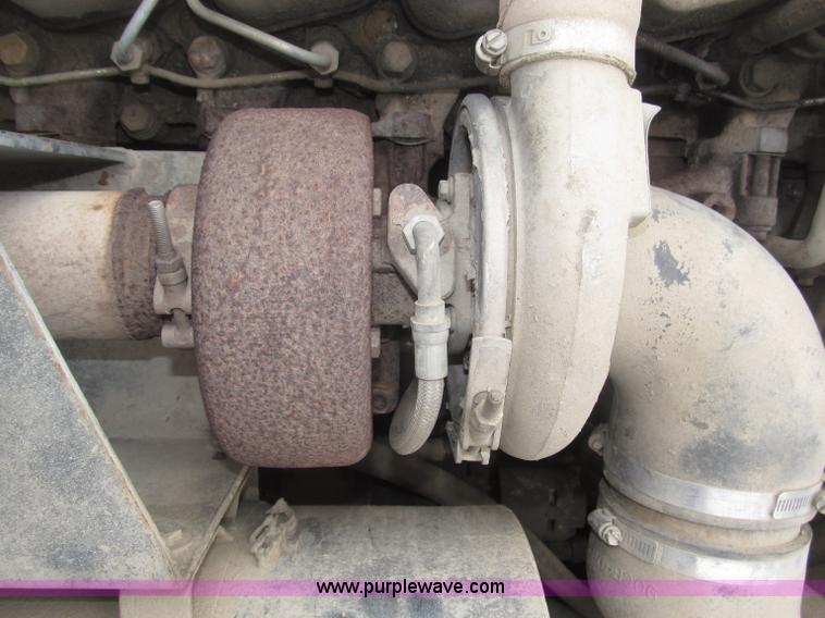 image for item B5413 Cedar Rapids CR551 Grayhound paver