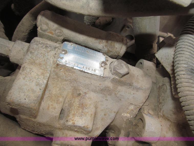 image for item B5413 Cedar Rapids CR551 Grayhound paver