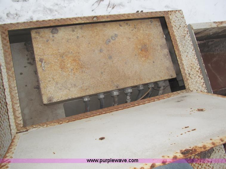 image for item B5413 Cedar Rapids CR551 Grayhound paver