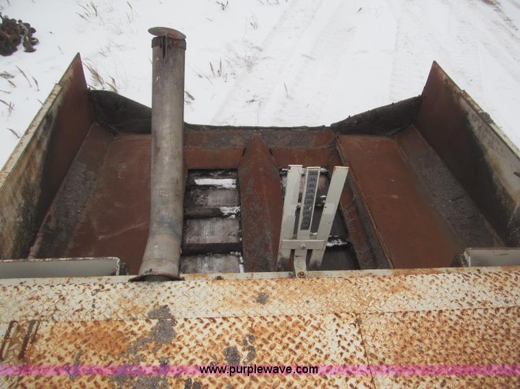 image for item B5413 Cedar Rapids CR551 Grayhound paver