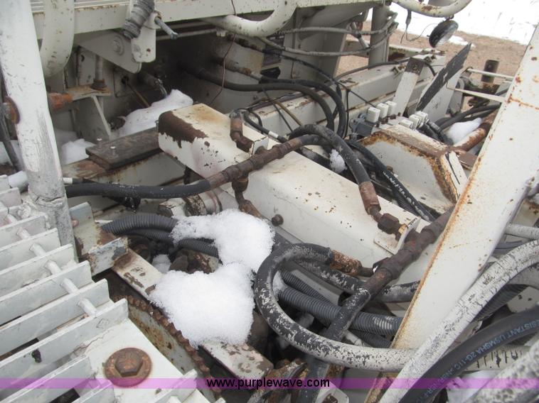 image for item B5413 Cedar Rapids CR551 Grayhound paver