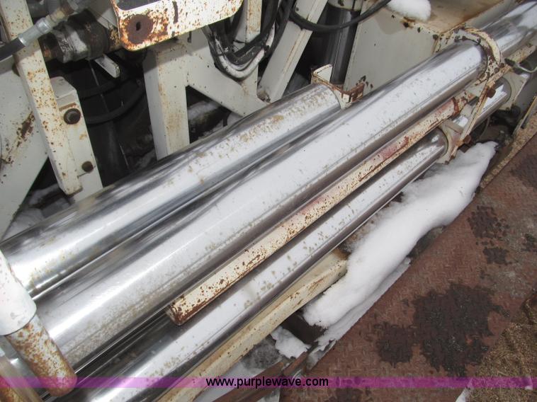 image for item B5413 Cedar Rapids CR551 Grayhound paver