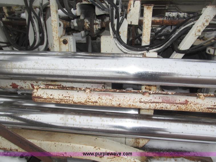 image for item B5413 Cedar Rapids CR551 Grayhound paver