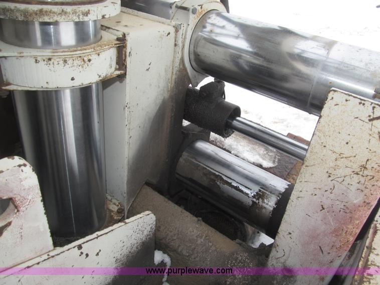 image for item B5413 Cedar Rapids CR551 Grayhound paver