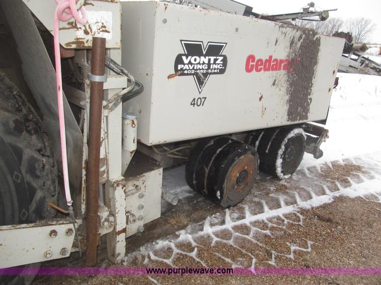 image for item B5413 Cedar Rapids CR551 Grayhound paver