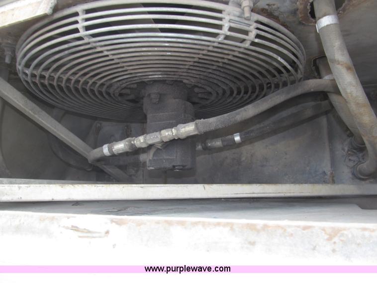 image for item B5413 Cedar Rapids CR551 Grayhound paver