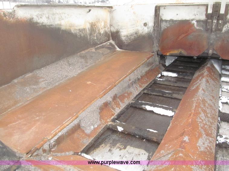 image for item B5413 Cedar Rapids CR551 Grayhound paver