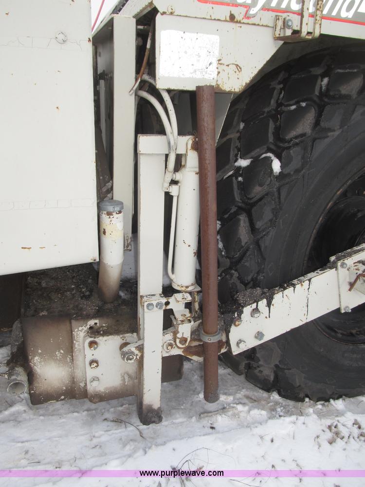 image for item B5413 Cedar Rapids CR551 Grayhound paver