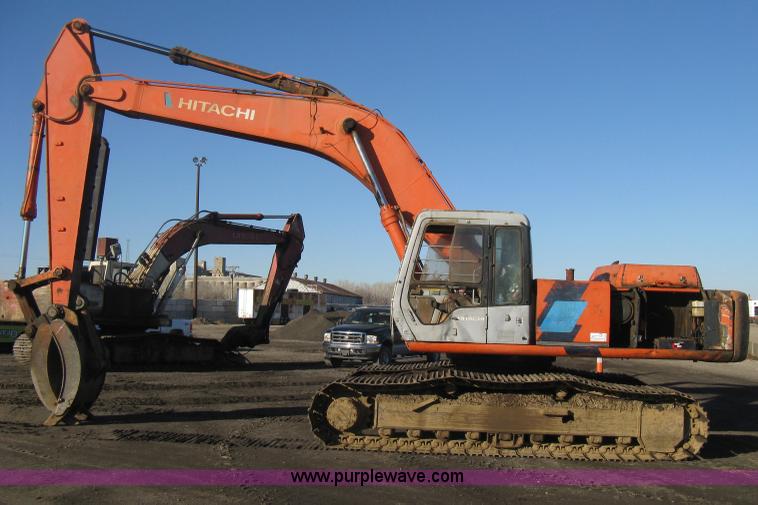 image for item B8435 1994 Hitachi EX300LC-2 excavator
