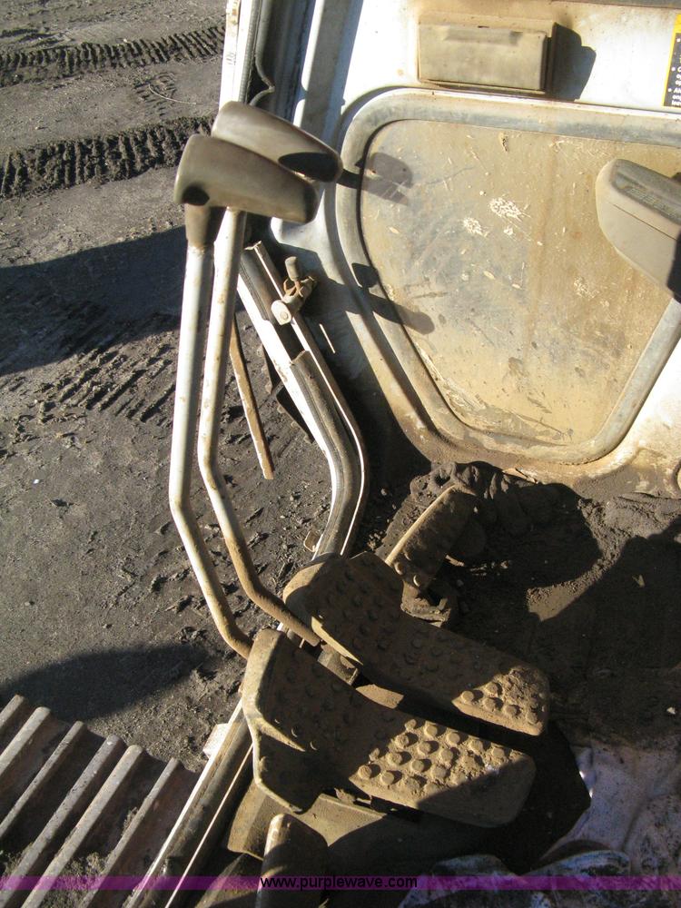 image for item B8435 1994 Hitachi EX300LC-2 excavator