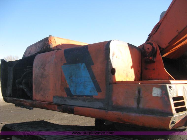 image for item B8435 1994 Hitachi EX300LC-2 excavator