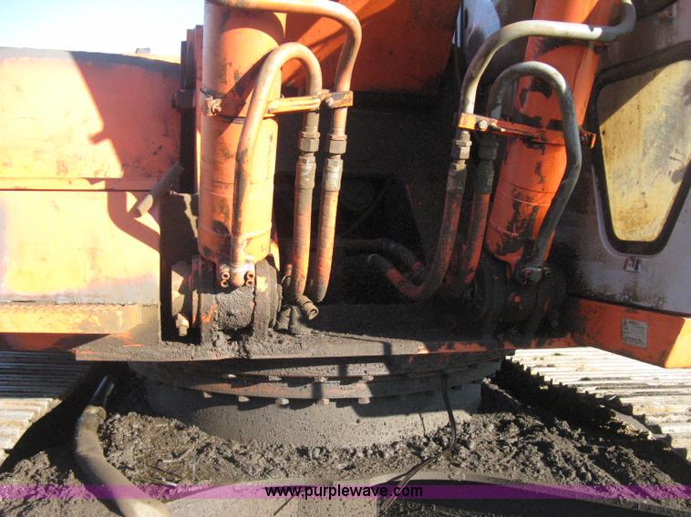 image for item B8435 1994 Hitachi EX300LC-2 excavator