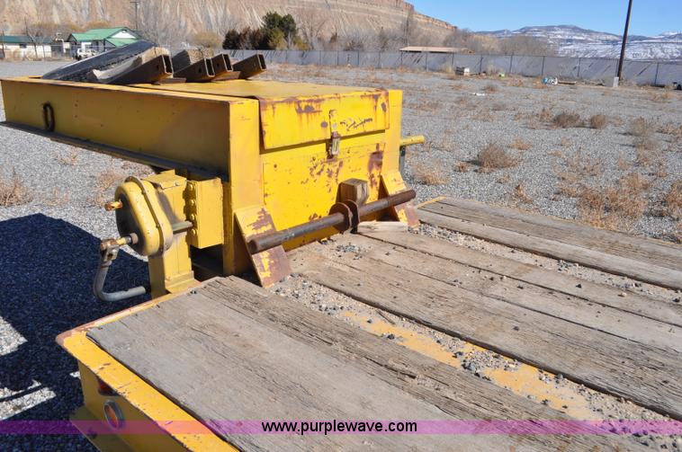 image for item C3415 1980 Load Craft 1-25-R dual tandem axle lowboy trailer