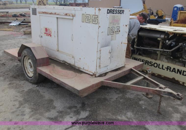 image for item D5766 1990 Leroi Dresser air compressor