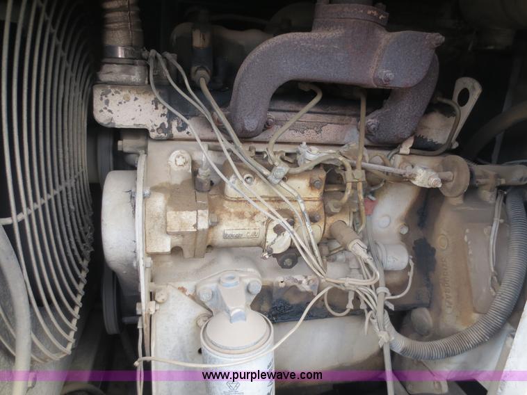 image for item D5766 1990 Leroi Dresser air compressor