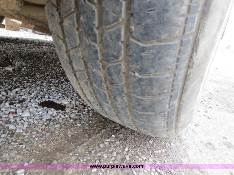 image for item D5766 1990 Leroi Dresser air compressor