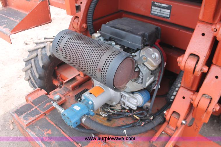 image for item E2840 Snorkel 3284 scissor lift