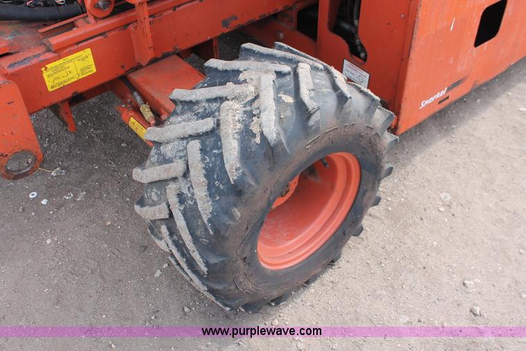 image for item E2840 Snorkel 3284 scissor lift