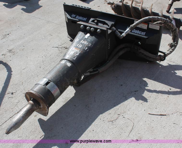 image for item E2849 Bobcat HB980 breaker