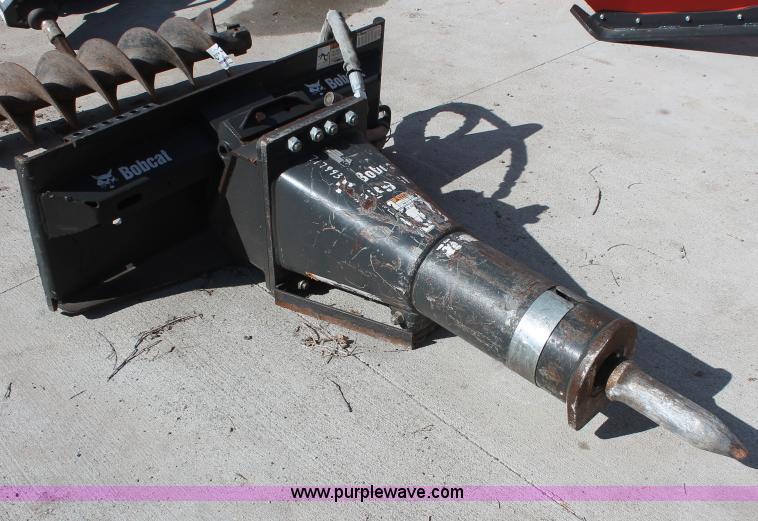 image for item E2849 Bobcat HB980 breaker