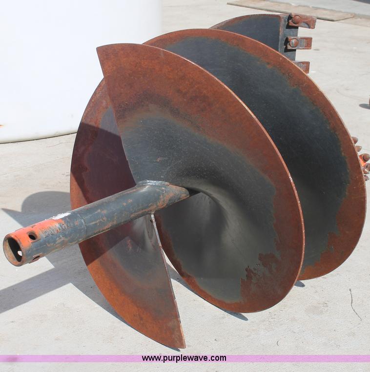 image for item E2850 Bobcat 15C 36" auger