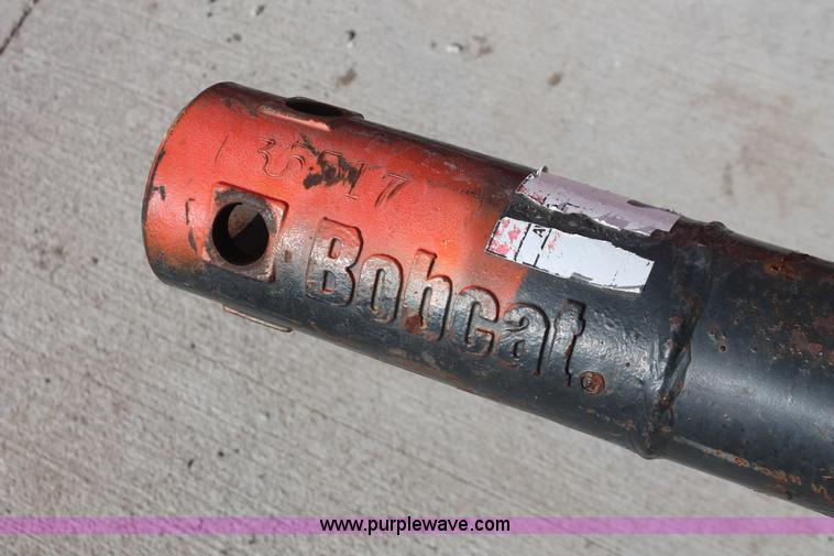 image for item E2850 Bobcat 15C 36" auger