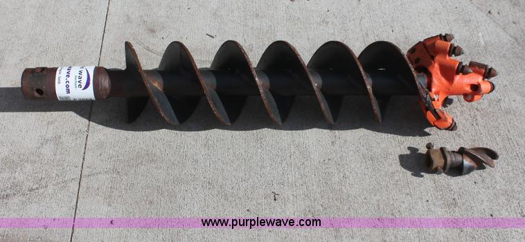 image for item E2853 Bobcat 15C 9" auger