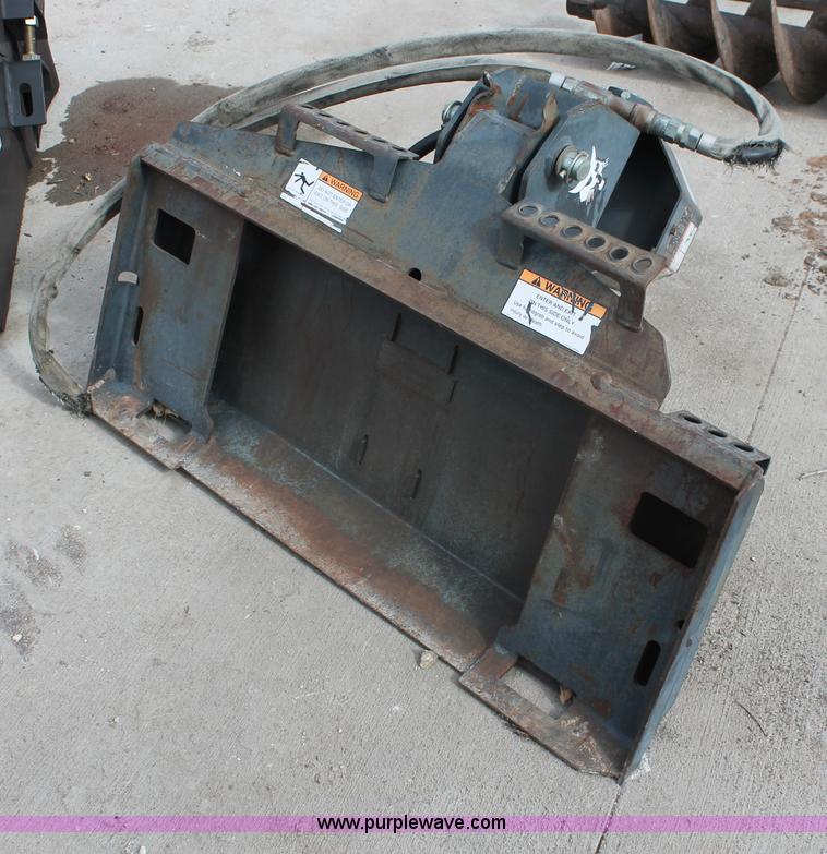 image for item E2859 Bobcat 15C drill
