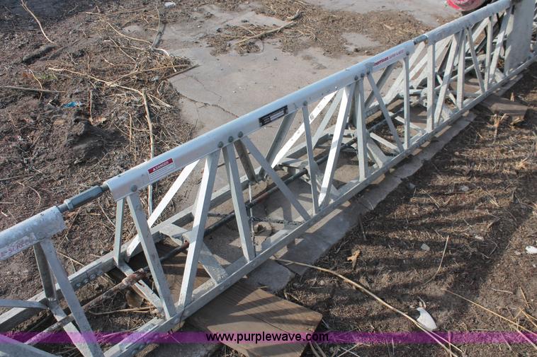 image for item E2866 Morrison 30' super screed