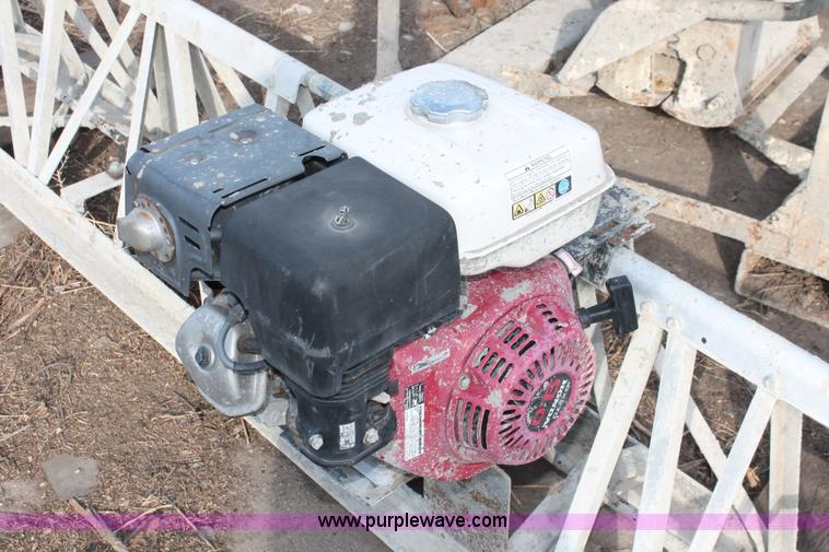 image for item E2866 Morrison 30' super screed