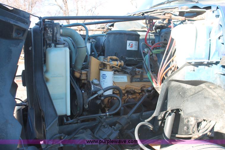 image for item E2878 1987 Ford F800 dump truck