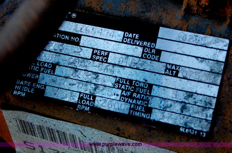 image for item E2878 1987 Ford F800 dump truck