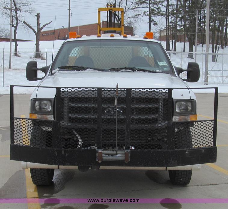 image for item E3788 Foremost Mobile Core drill mounted on 2002 Ford F550 Super Duty truck