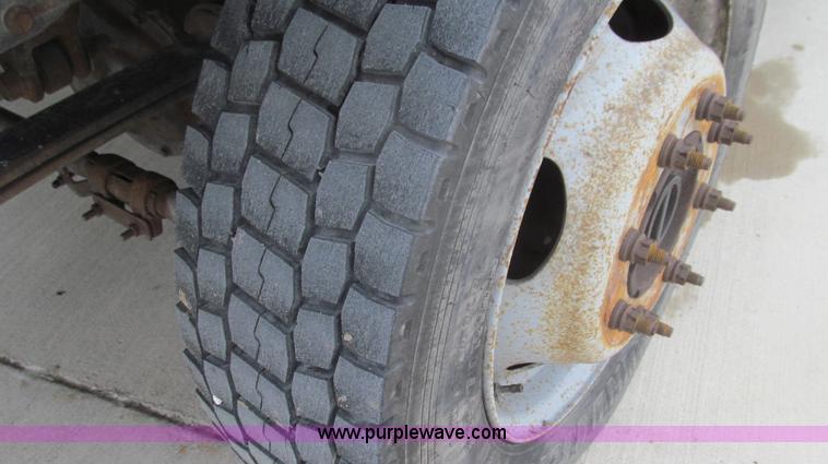 image for item E3788 Foremost Mobile Core drill mounted on 2002 Ford F550 Super Duty truck