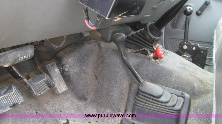 image for item E3788 Foremost Mobile Core drill mounted on 2002 Ford F550 Super Duty truck