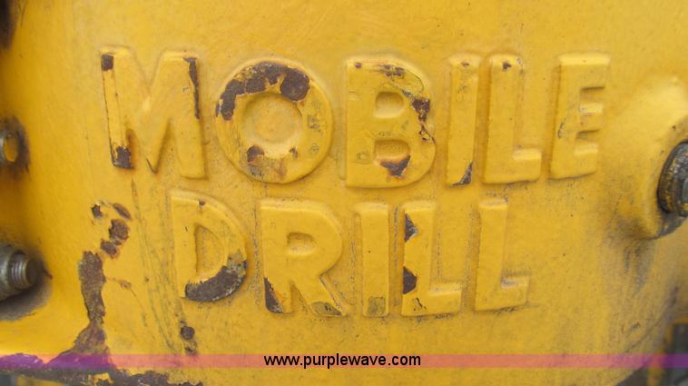 image for item E3788 Foremost Mobile Core drill mounted on 2002 Ford F550 Super Duty truck