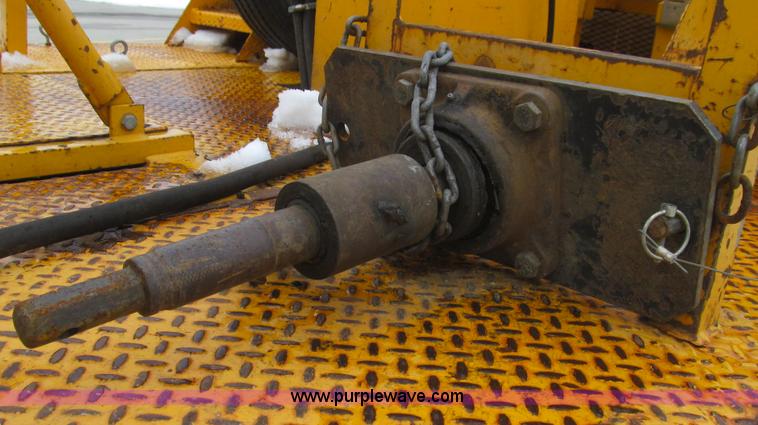 image for item E3788 Foremost Mobile Core drill mounted on 2002 Ford F550 Super Duty truck