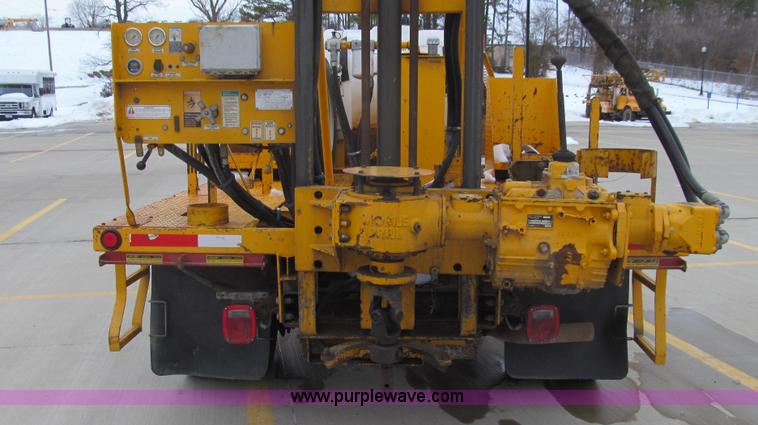 image for item E3788 Foremost Mobile Core drill mounted on 2002 Ford F550 Super Duty truck