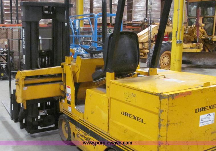 image for item E3789 1994 Drexel SL33HP electric forklift