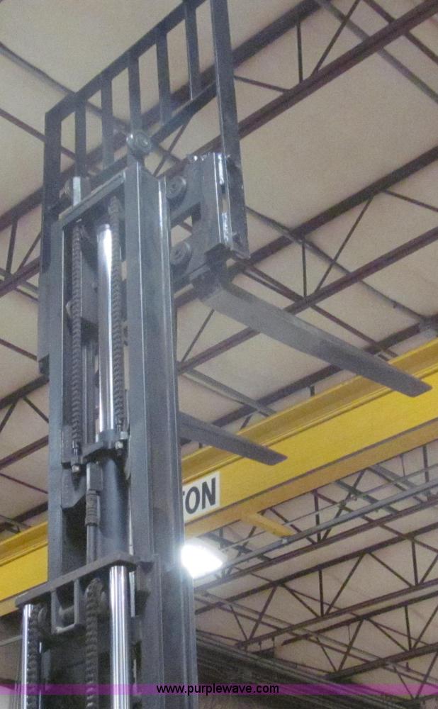 image for item E3789 1994 Drexel SL33HP electric forklift