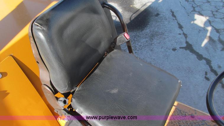 image for item E3790 1990 Bomag BW12R pneumatic roller