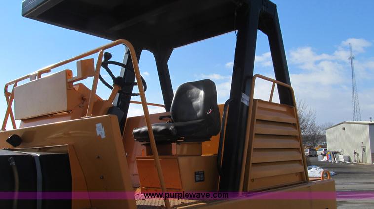 image for item E3790 1990 Bomag BW12R pneumatic roller