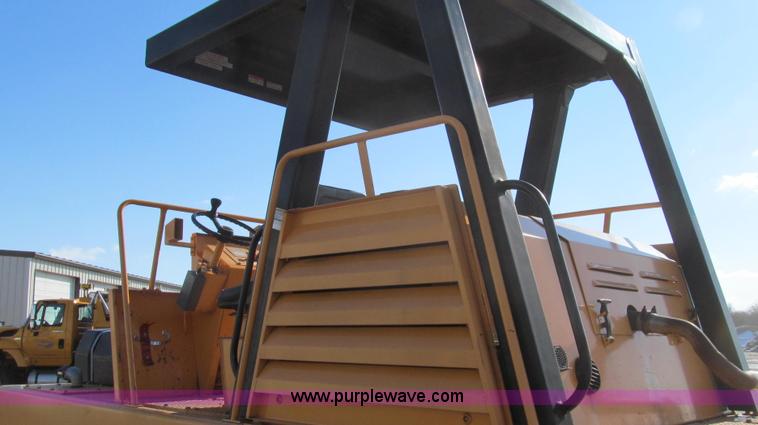 image for item E3790 1990 Bomag BW12R pneumatic roller