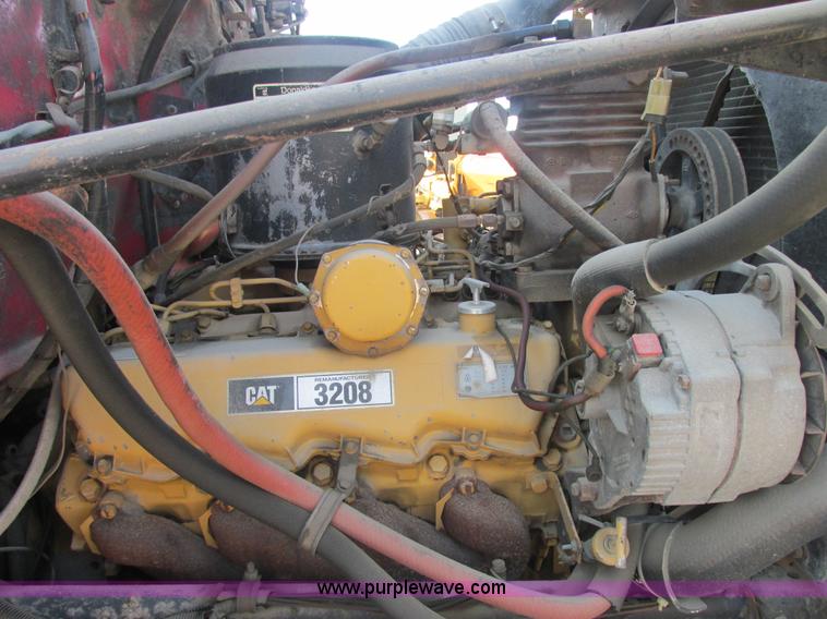 image for item E7100 1984 GMC Brigadier dump truck