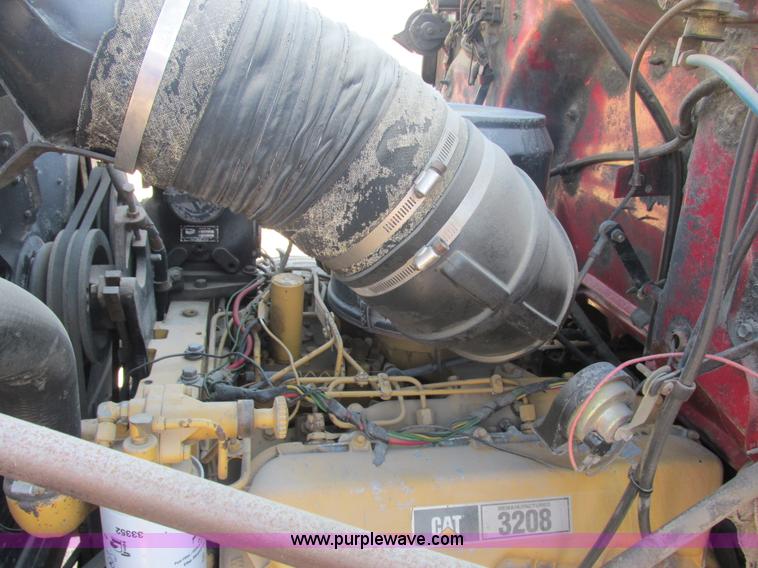 image for item E7100 1984 GMC Brigadier dump truck