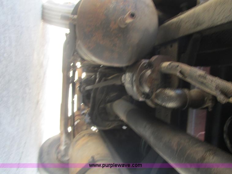image for item E7100 1984 GMC Brigadier dump truck