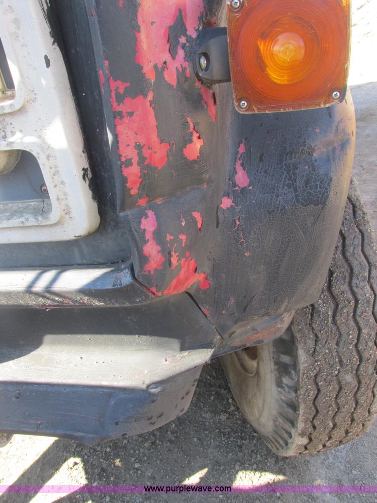 image for item E7101 1979 GMC 7000 dump truck