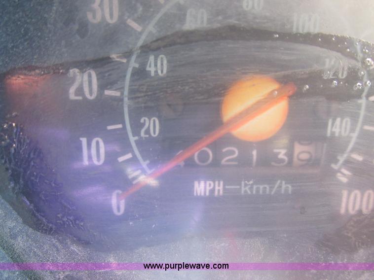 image for item E7101 1979 GMC 7000 dump truck