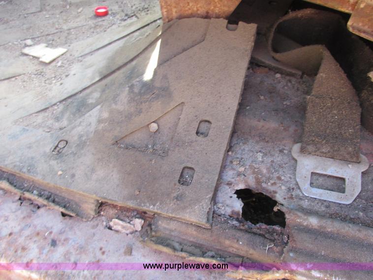 image for item E7101 1979 GMC 7000 dump truck