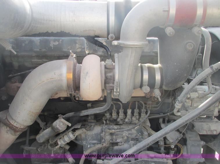 image for item E7129 1993 Mack RD6905 dump truck